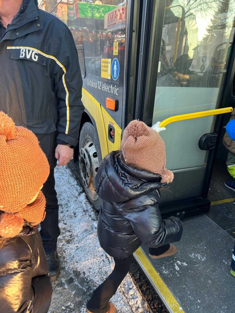Einsteigen in den Bus
